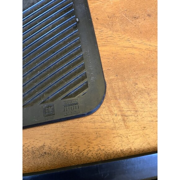 Genuine GM 1975-81 FIREBIRD TRANS AM Black/Rubber FLOOR MAT SET Made in the USA - Picture 8 of 12